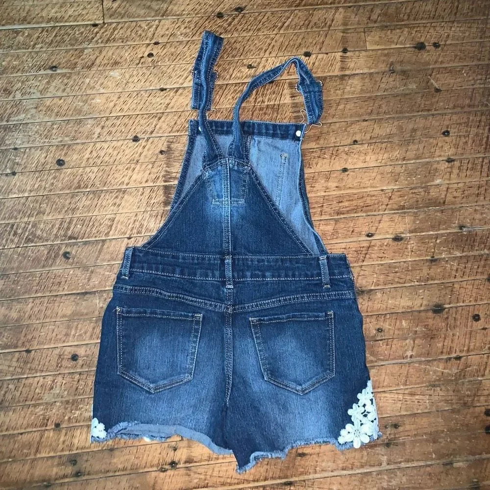Jordache lace daisy  dark wash L 10-12 cutoff overall shorts